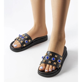 Fekete díszítésű Montesarchio csúszdák 1