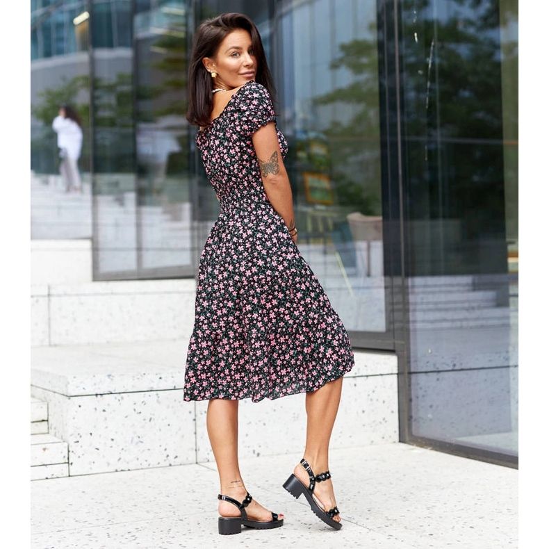 Fekete szandál a Donizetti márkától 1