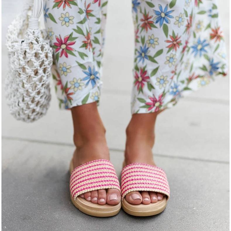 Rózsaszín szőtt Capoville diák 1