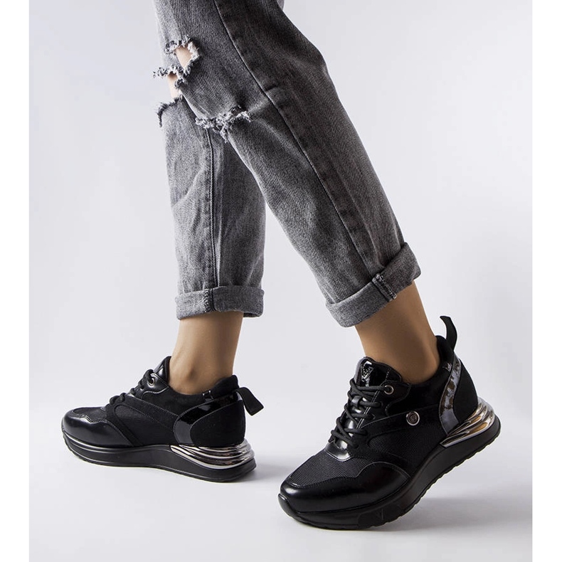 Fekete Vinceza tornacipő 1