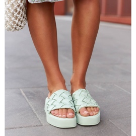 Zöld papucs az Esposito platformon 1