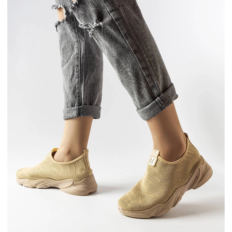 Sötétbézs textil tornacipő az Aarontól 1