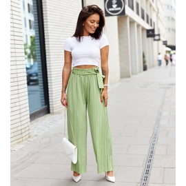 Arany csúszdák egy tűn Ortensio cirkóniákkal aranysárga 1