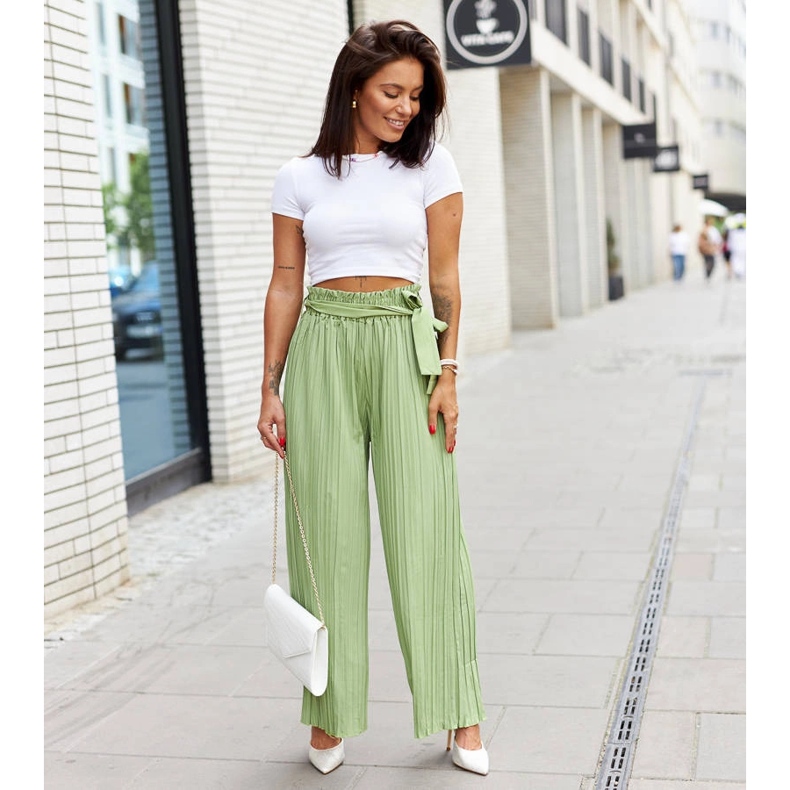 Arany csúszdák egy tűn Ortensio cirkóniákkal aranysárga 1