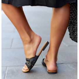 Inna Fekete szőtt csúszdák az Arcangelától 1