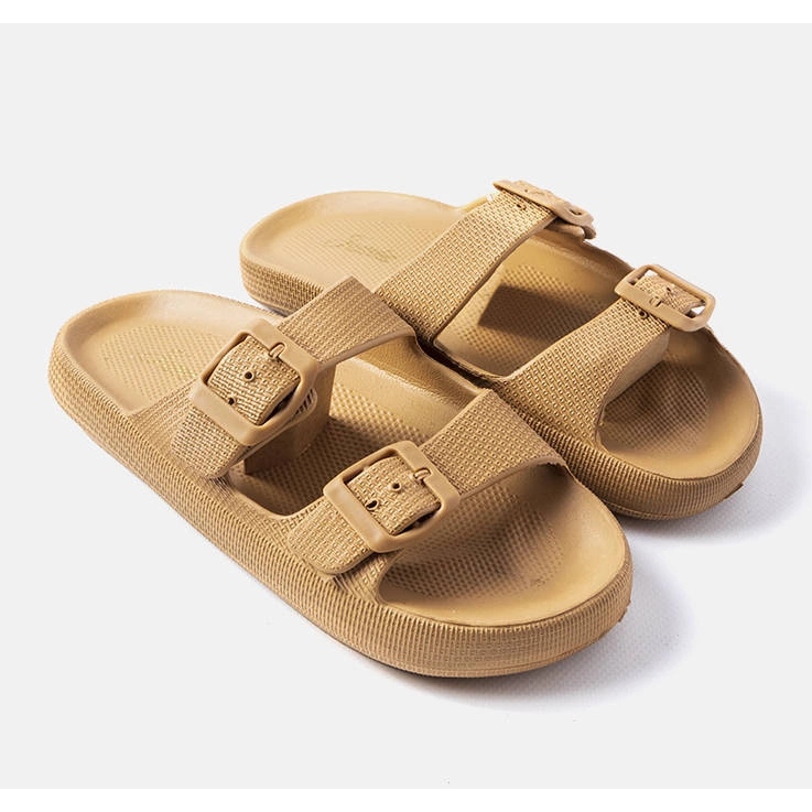 Barna gumi csúszkák csatokkal a Padova márkától 1