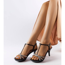 Fekete szandál tűn, frank cirkóniákkal 1