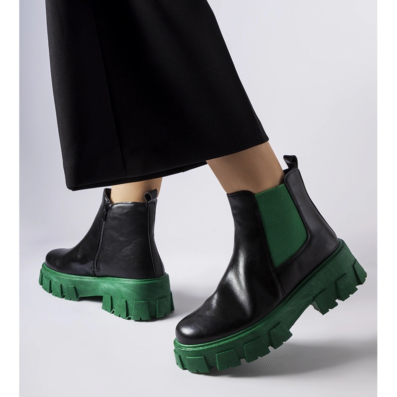 Fekete és zöld masszív Petronio bokacsizma 1