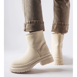 Inna Bézs színű gumi szigetelésű Clotilde bokacsizma 1