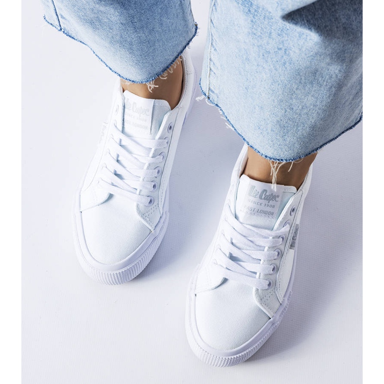 Lee Cooper LCW-22-31-0884L fehér tornacipő 1
