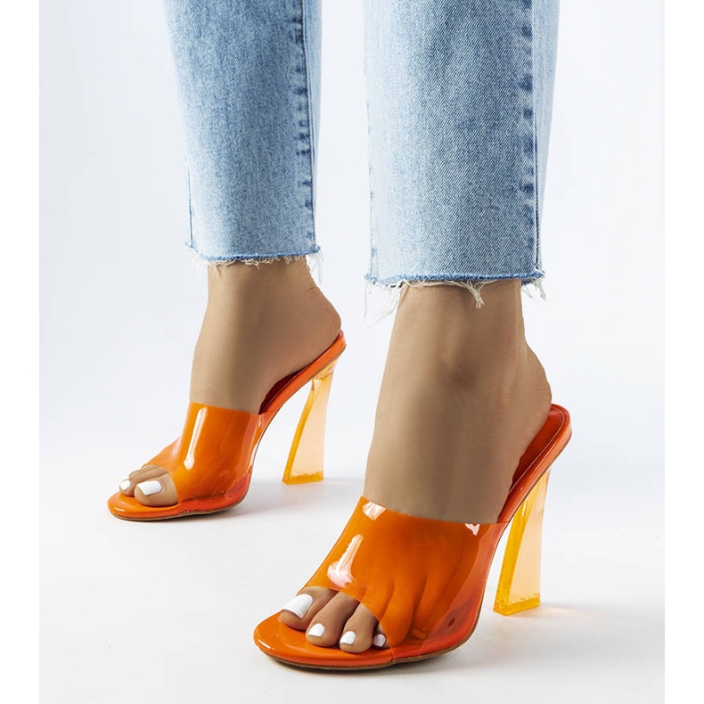 Narancssárga átlátszó diák a Clichy-től 1