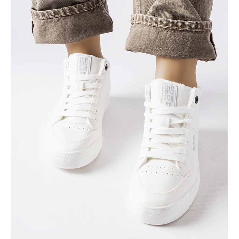 Fehér szigetelt tornacipő Big Star EE274352 1