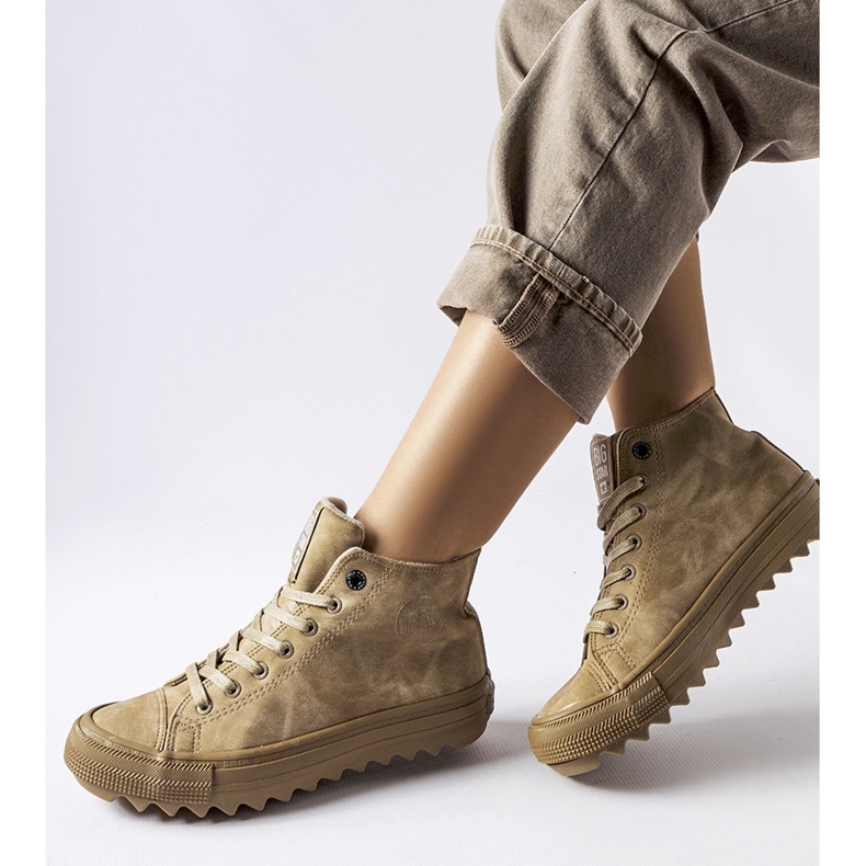 Bézs színű szigetelt tornacipő Big Star GG274071 1