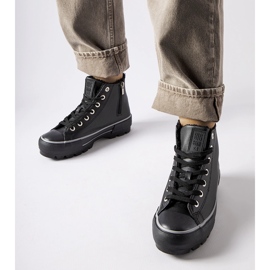 Fekete szigetelt tornacipő Big Star MM274039 1