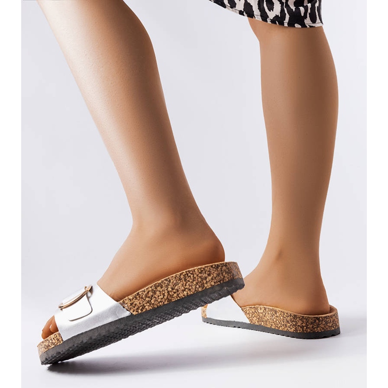 Ezüst csatos csúszdák a Benoit-tól 1