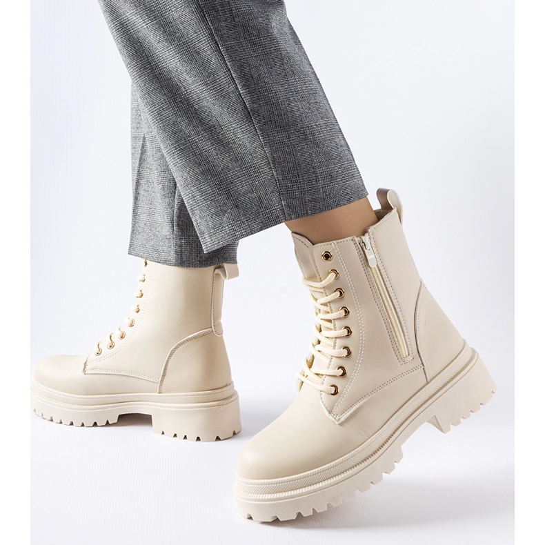 Evento Bézs színű hőszigetelt Ali csizma 1 Evento Bézs színű hőszigetelt Ali csizma 1