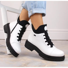 Vízálló, kényelmes, hőszigetelt női bokacsizma, fehér, Rieker Tex Y3163-80 1