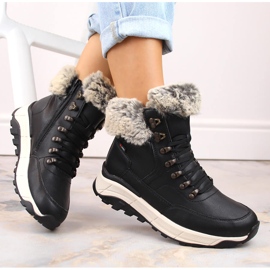 Bőr vízálló női bokacsizma gyapjú szigeteléssel, fekete Rieker W0063-00 1