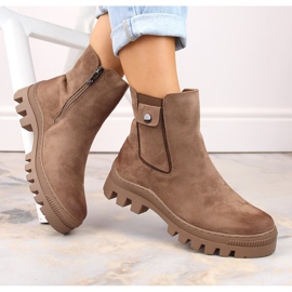 Velúr női csizma zsebbel, hőszigetelt barna Potocki SZ12163 1