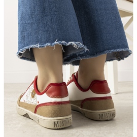 Esta női fehér és piros cipők 1