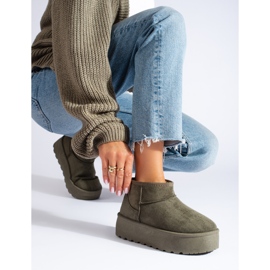 Zöld hócsizma a Shelovet platformon 1 Zöld hócsizma a Shelovet platformon 1