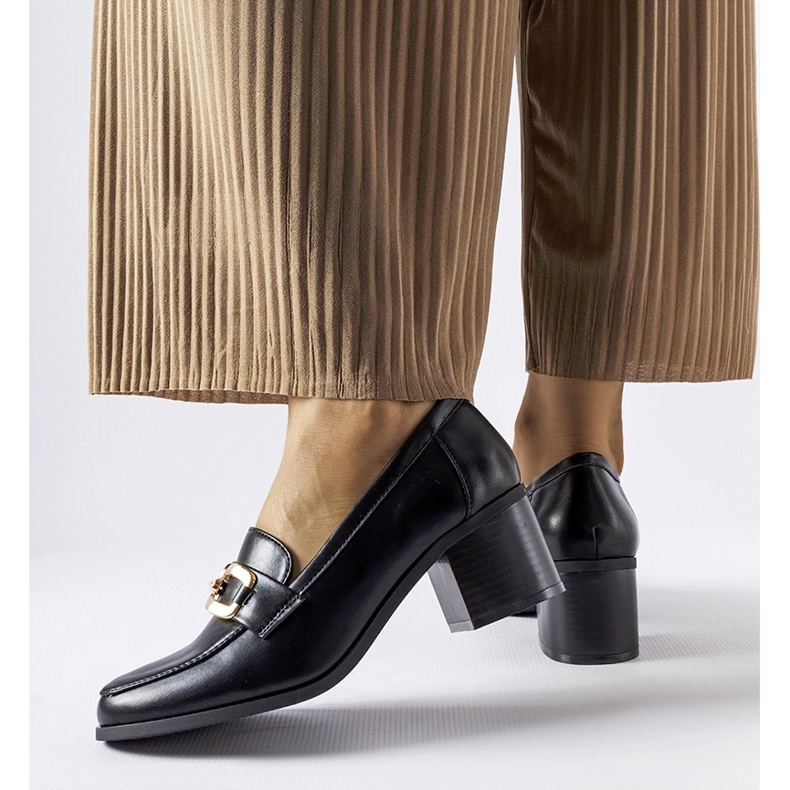 Fekete klasszikus Artus csatos mokaszinok 1 Fekete klasszikus Artus csatos mokaszinok 1