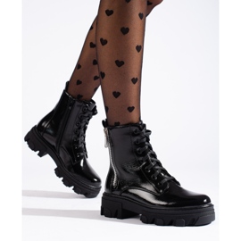 TRENDI Díszes cipzárral dolgozók fekete 1