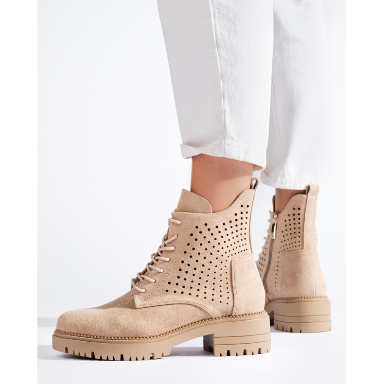 W. Potocki Áttört velúr munkáscsizma Potocki bézs 1