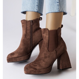 Tartományi barna öko-velúr csizma 1