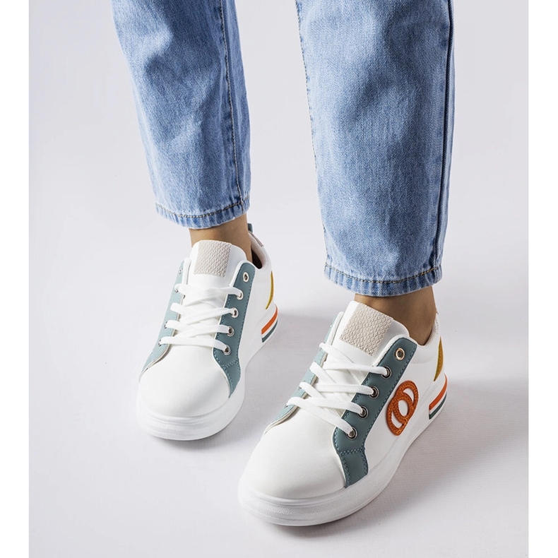 Inna Passaic fehér tornacipő színes betétekkel 2