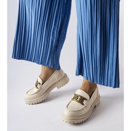 Inna Schlanders csattal díszített bézs naplopók 1