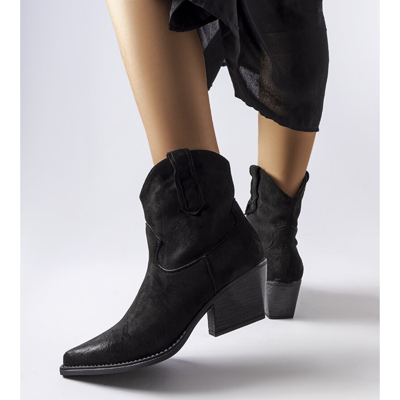 Christi fekete cowboy csizma 1