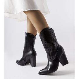 Fekete áttört cowboy csizma a Raiano cégtől 1