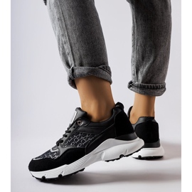 Fekete Rio tornacipő ezüst díszítéssel fehér 1