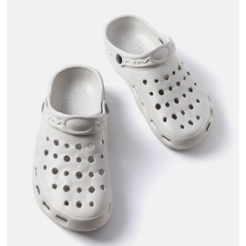 Inna Szürke habszivacs szandál a Hayes márkától 2