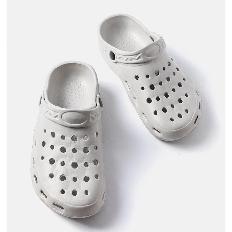 Inna Szürke habszivacs szandál a Hayes márkától 2