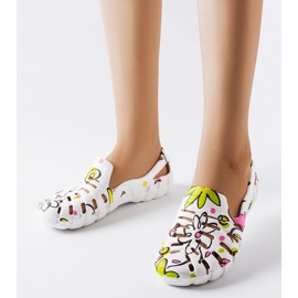 Finley mintás fehér gumi papucs 1