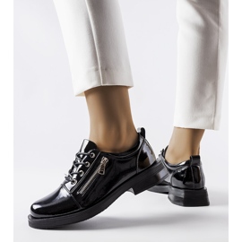 Inna Diamante fekete lakkozott női cipő 1