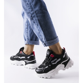 Fekete tornacipő neon opál betétekkel 1