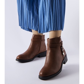 Barna sima csizma a Monteforte márkától 1 Barna sima csizma a Monteforte márkától 1