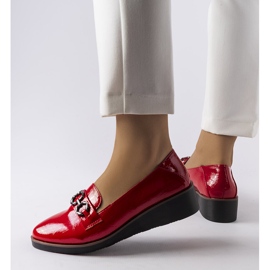 Inna Piros lakkozott ékes naplopók az Erin-től 1