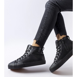 Fekete szigetelt tornacipő Big Star MM274020 1