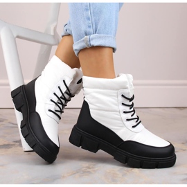 Női fűzős, hőszigetelt hócsizma, fehér, T.Sokolski Z23-389 1