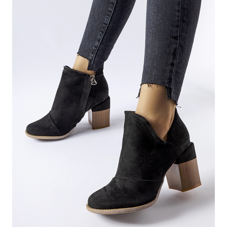 Artemisia fekete magas sarkú bokacsizma 2