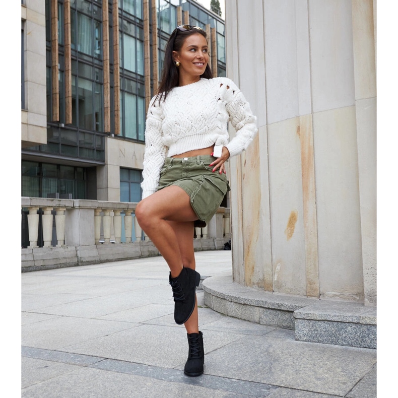 Melisurgo cirkóniákkal díszített fekete bokacsizma 1