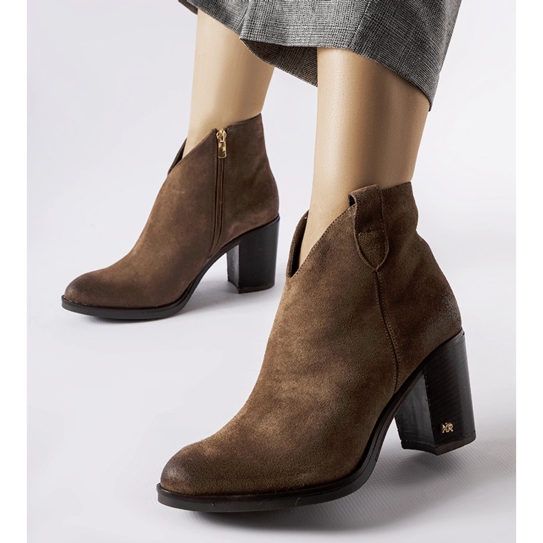 Karino barna velúr hőszigetelt csizma 1