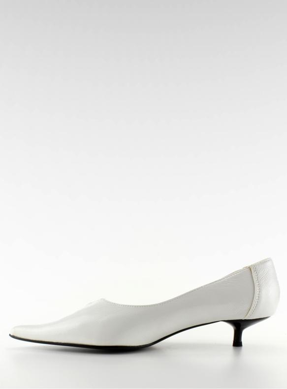PM2-8 Fehér magas sarkú cipő 2