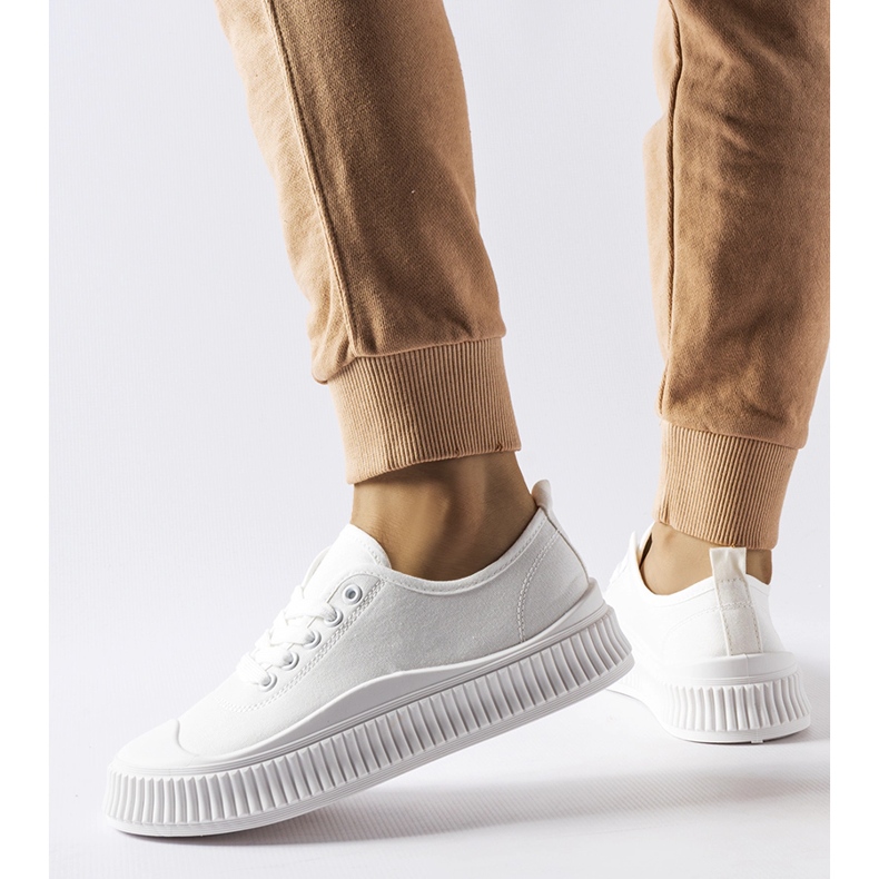 Fehér Collepepe platform tornacipő 2 Fehér Collepepe platform tornacipő 2