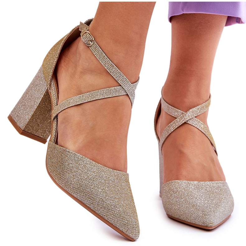 Divatos fényes arany magassarkú pumpák aranysárga 4