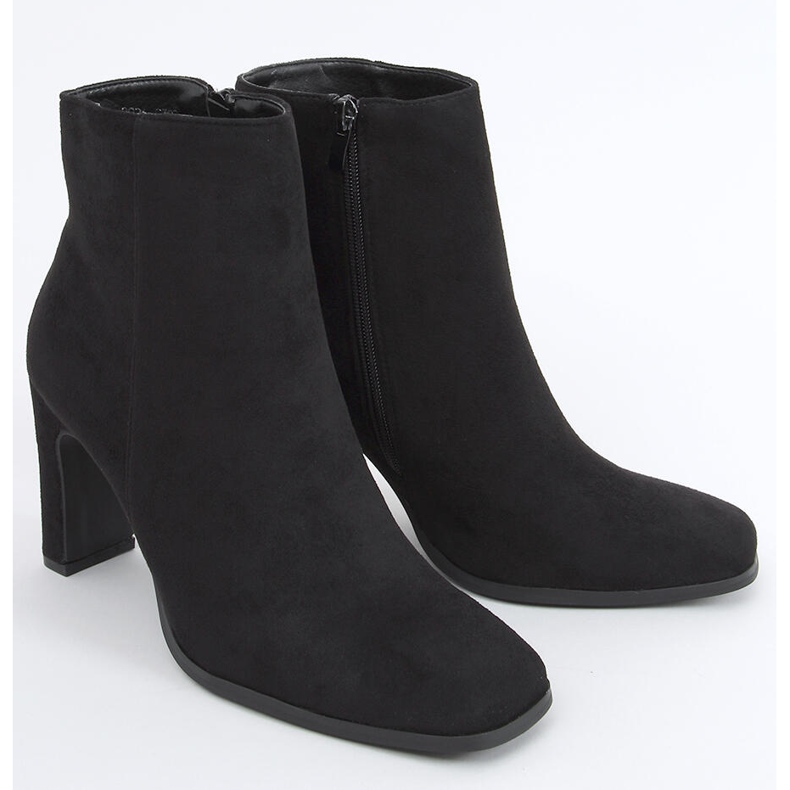 Madison Black Suede magassarkú fekete 2